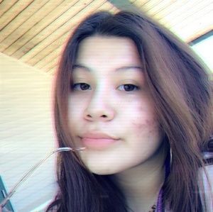 Meet your Posher, Leticia